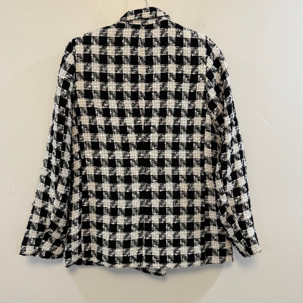 H&M checkered black & white tweed blazer - Picture 6 of 7